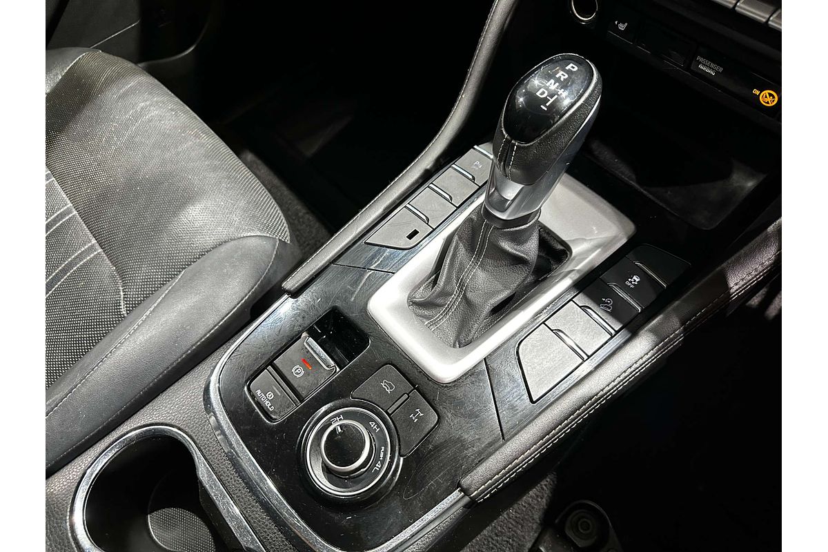 2022 Isuzu MU-X LS-T