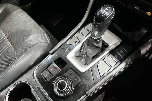 2022 Isuzu MU-X LS-T