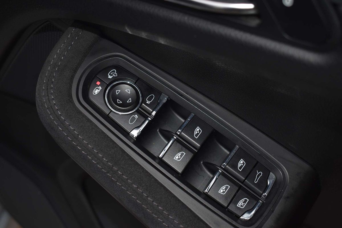 2016 Porsche Macan GTS 95B