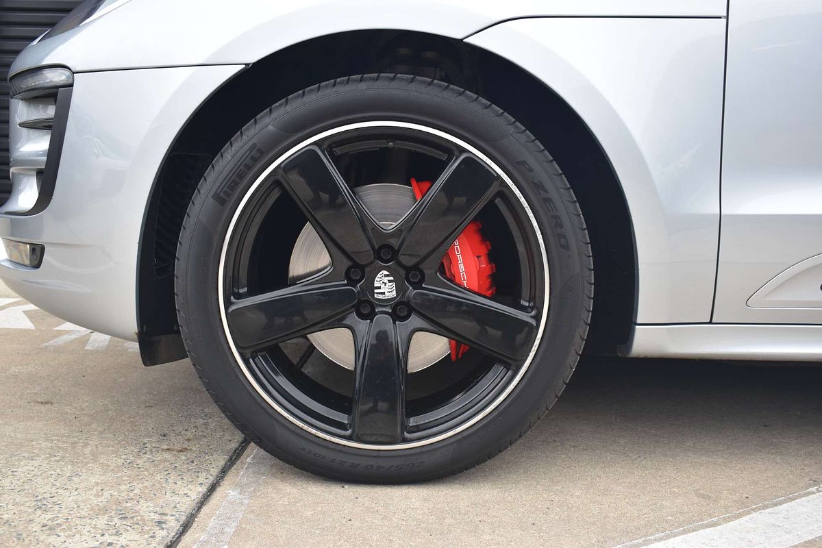 2016 Porsche Macan GTS 95B