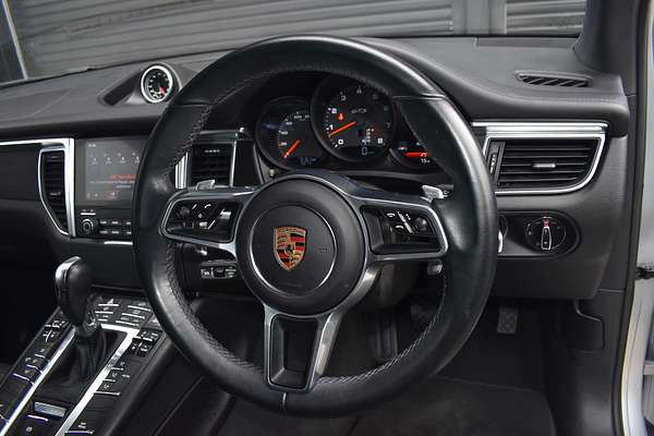 2016 Porsche Macan GTS 95B