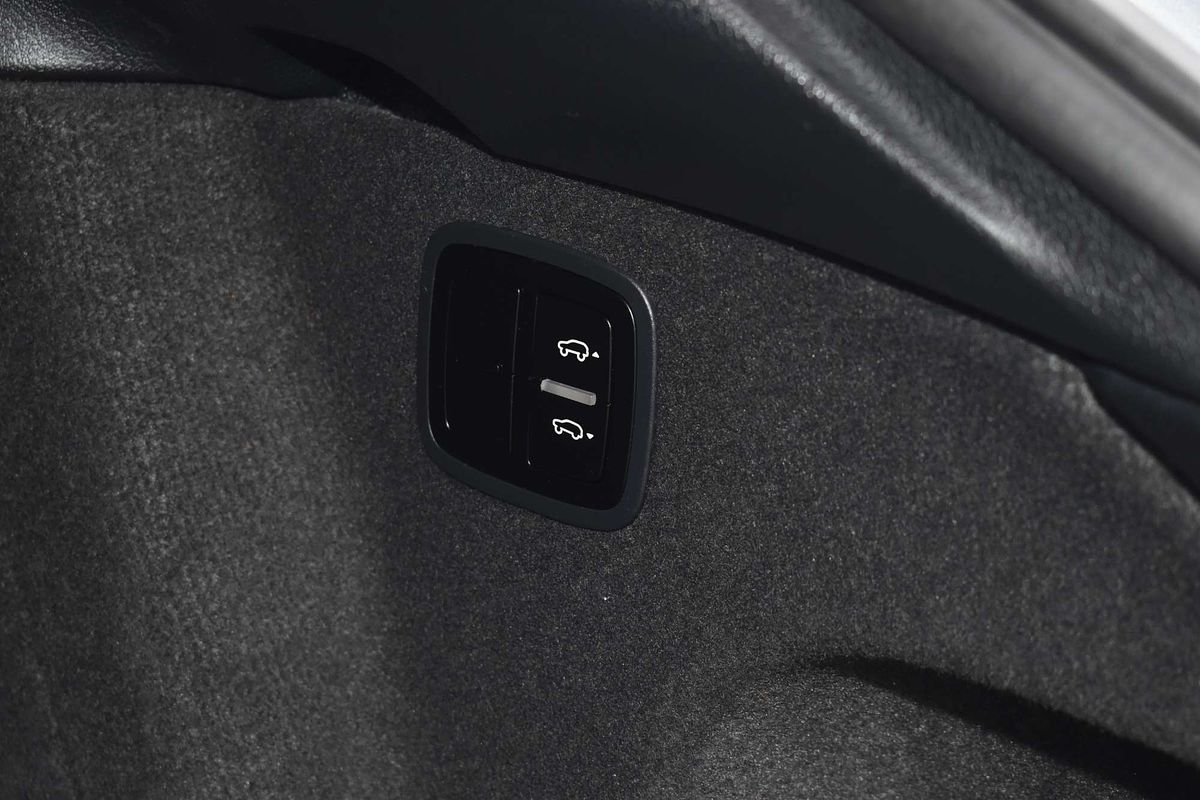 2016 Porsche Macan GTS 95B