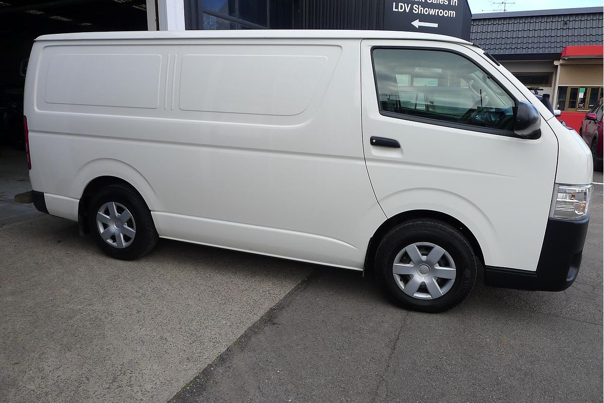 2016 Toyota Hiace KDH201R LWB