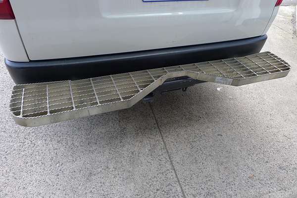 2016 Toyota Hiace KDH201R LWB