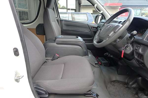 2016 Toyota Hiace KDH201R LWB
