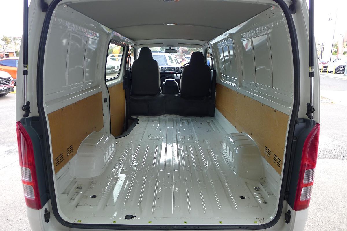 2016 Toyota Hiace KDH201R LWB