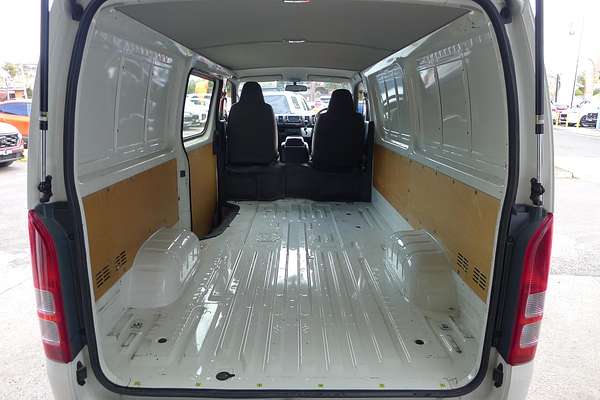 2016 Toyota Hiace KDH201R LWB
