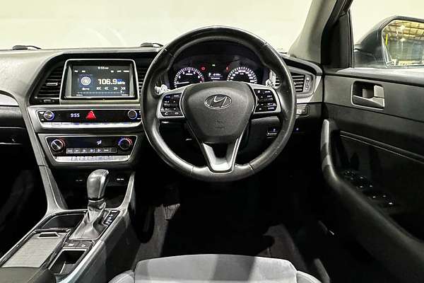 2018 Hyundai Sonata Active LF4