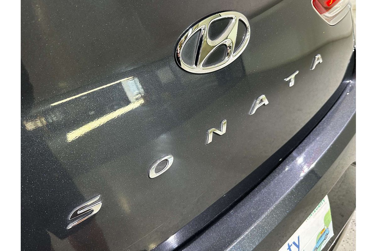 2018 Hyundai Sonata Active LF4