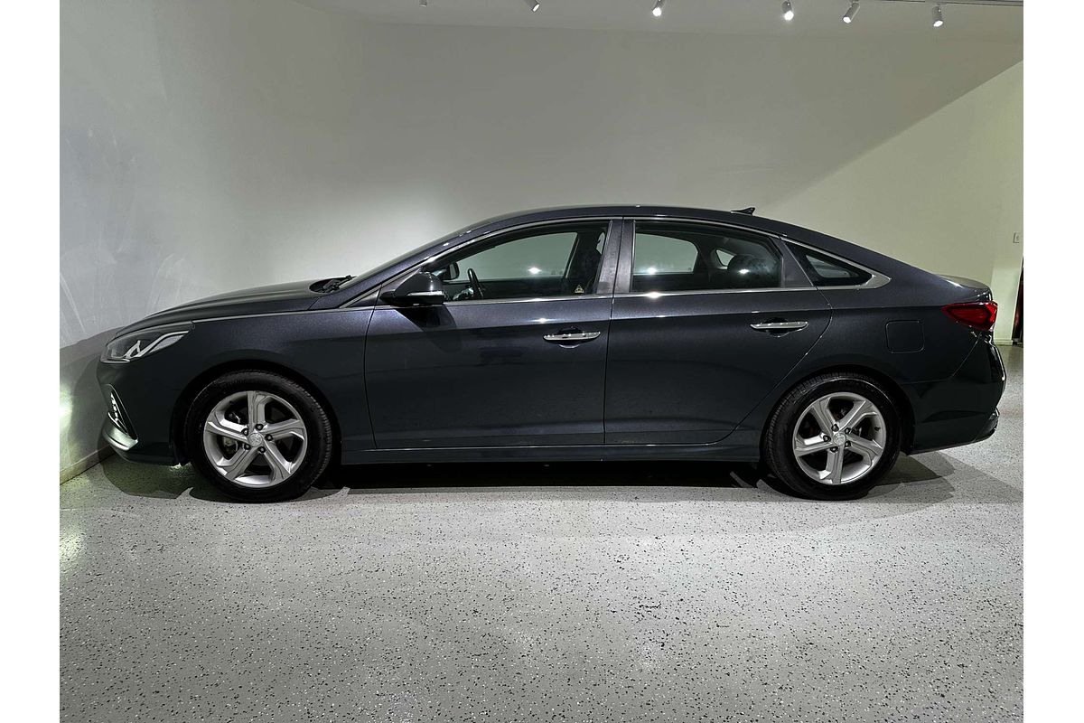 2018 Hyundai Sonata Active LF4