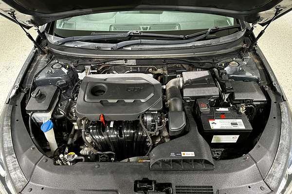 2018 Hyundai Sonata Active LF4