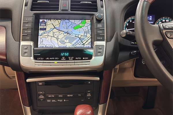 2012 Toyota Crown Majesta I-four 4WD