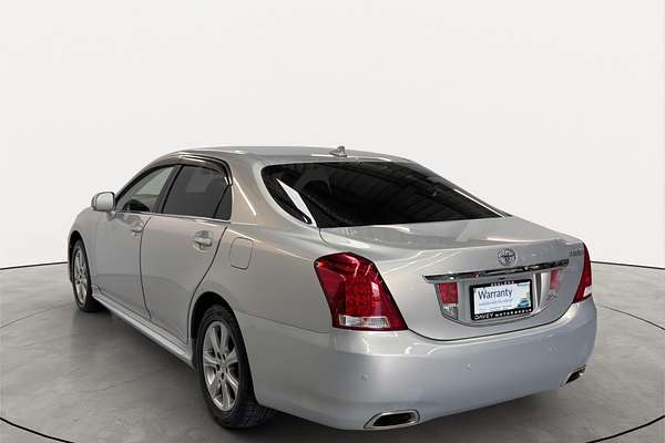 2012 Toyota Crown Majesta I-four 4WD