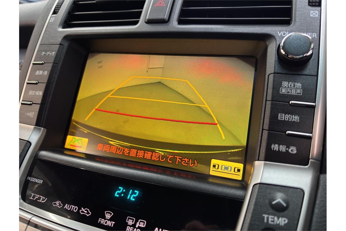 2010 Toyota Crown Majesta URS206