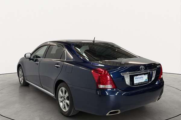 2010 Toyota Crown Majesta URS206