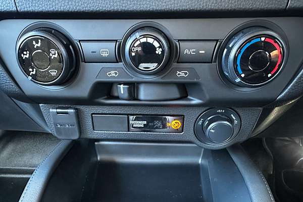 2025 Mazda BT-50 XT TF 4X4