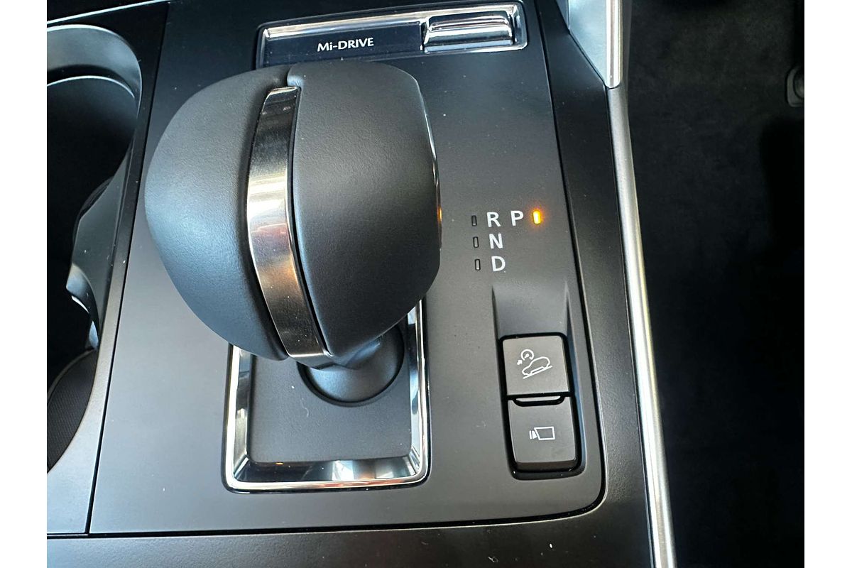 2025 Mazda CX-80 G40e Pure KL