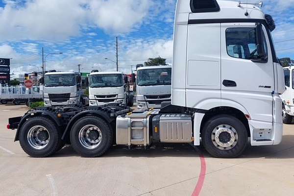 2024 Mercedes-Benz Actros 2663