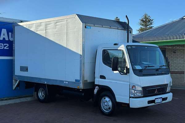 2006 Mitsubishi Canter FE84P 3.5 4x2