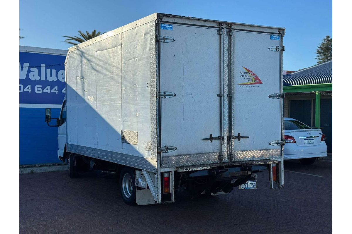 2006 Mitsubishi Canter FE84P 3.5 4x2