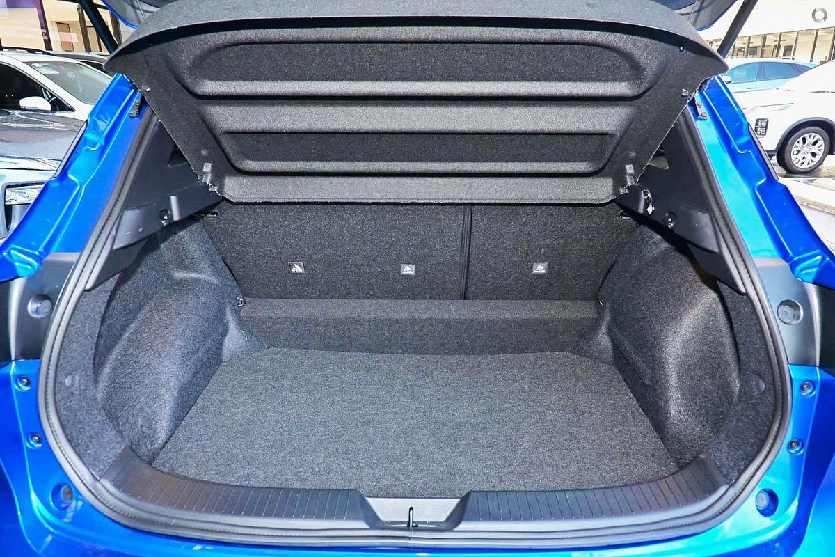2025 Nissan QASHQAI Ti J12