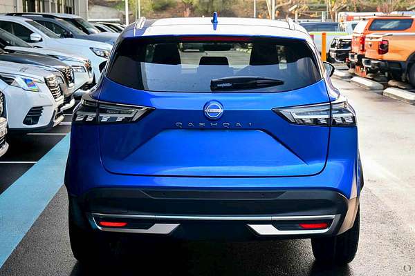 2025 Nissan QASHQAI Ti J12