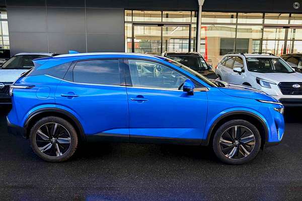2025 Nissan QASHQAI Ti J12