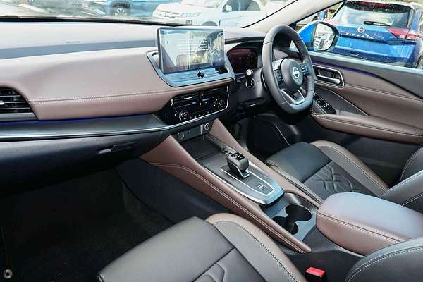 2025 Nissan QASHQAI Ti J12