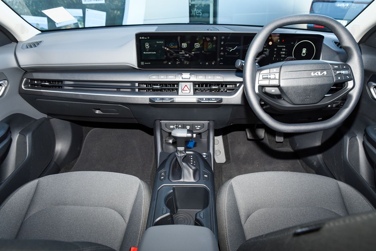2024 Kia K4 Sport CL4m