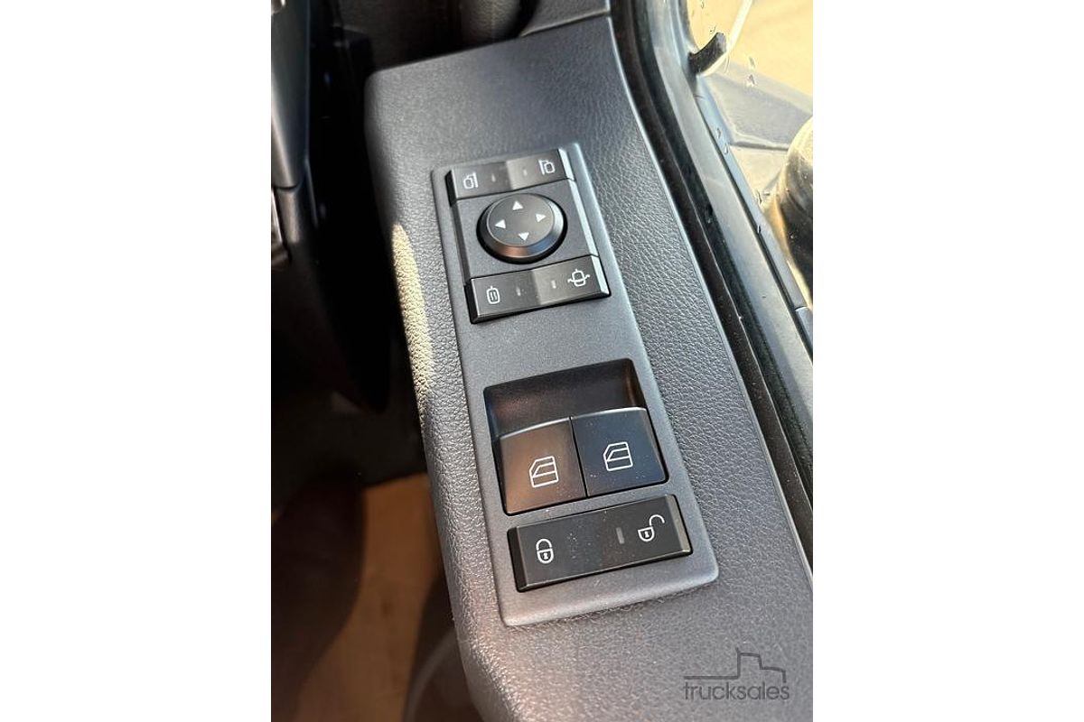 2024 Mercedes-Benz Actros 2663