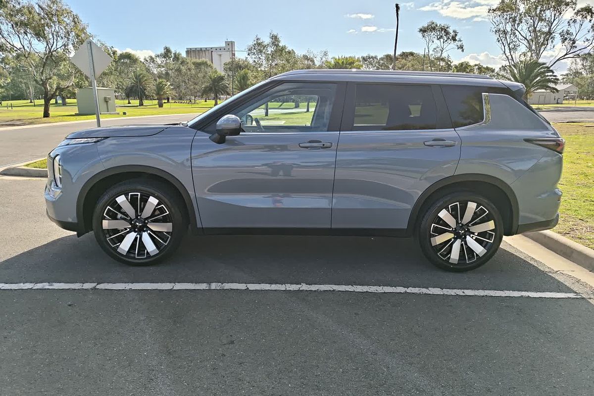 2025 Mitsubishi Outlander Aspire ZM