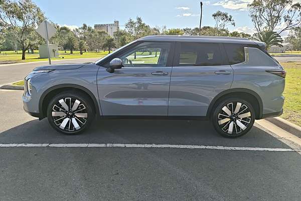 2025 Mitsubishi Outlander Aspire ZM
