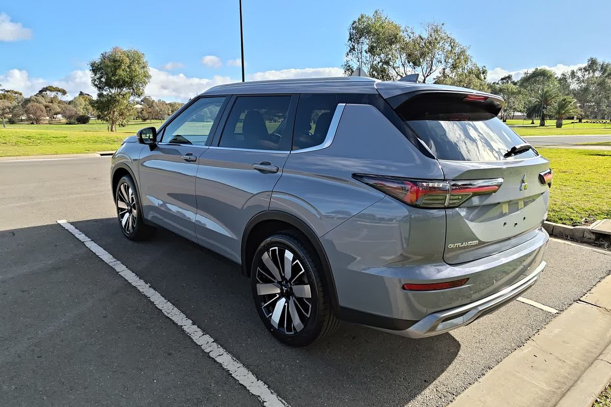 2025 Mitsubishi Outlander Aspire ZM