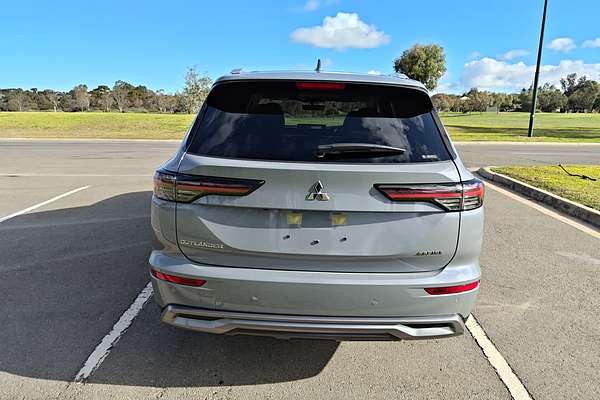 2025 Mitsubishi Outlander Aspire ZM