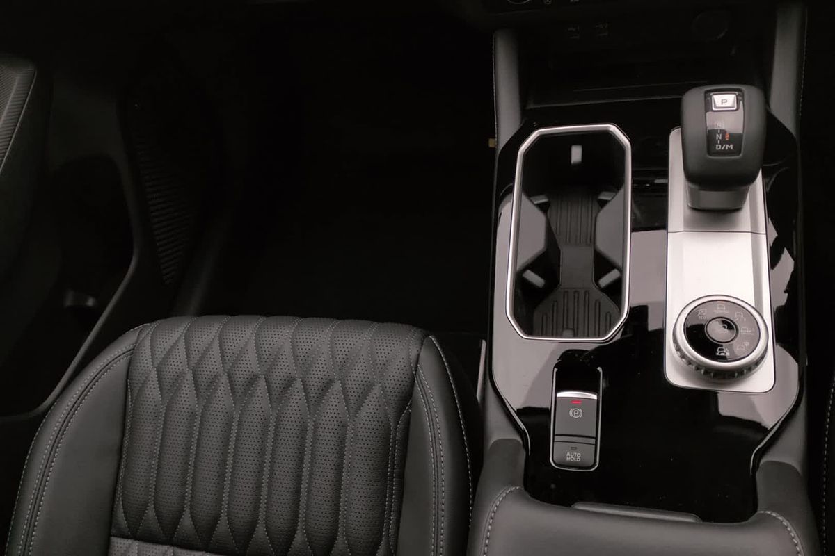 2025 Mitsubishi Outlander Exceed ZM
