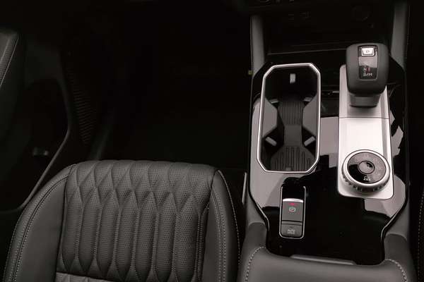 2025 Mitsubishi Outlander Exceed ZM