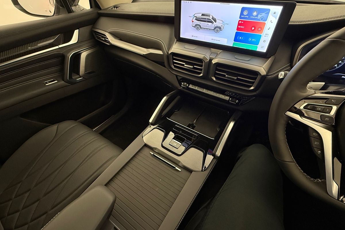 2025 LDV D90 Executive SV9A