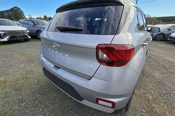 2025 Hyundai Venue Elite QX.V5