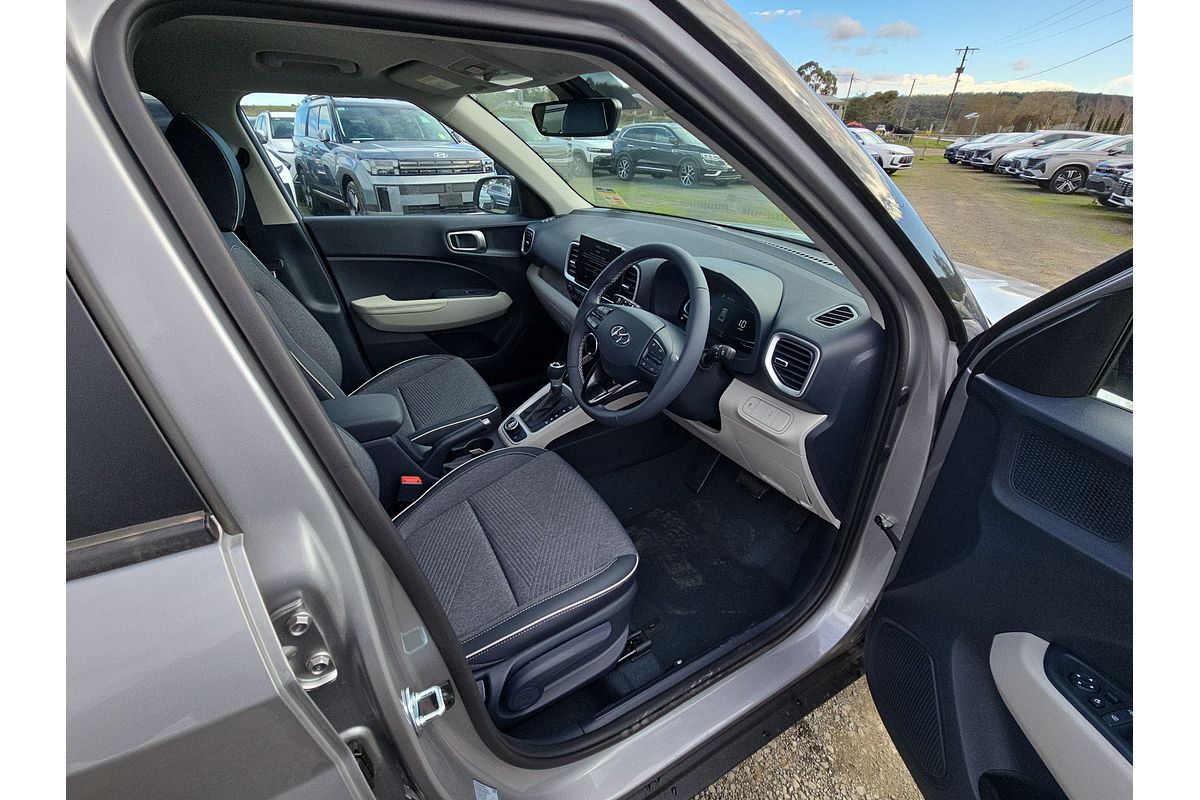 2025 Hyundai Venue Elite QX.V5