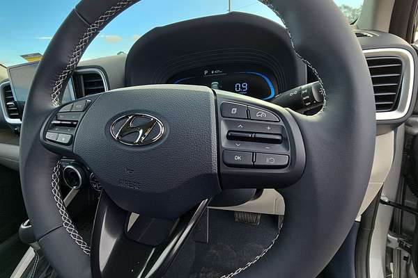 2025 Hyundai Venue Elite QX.V5
