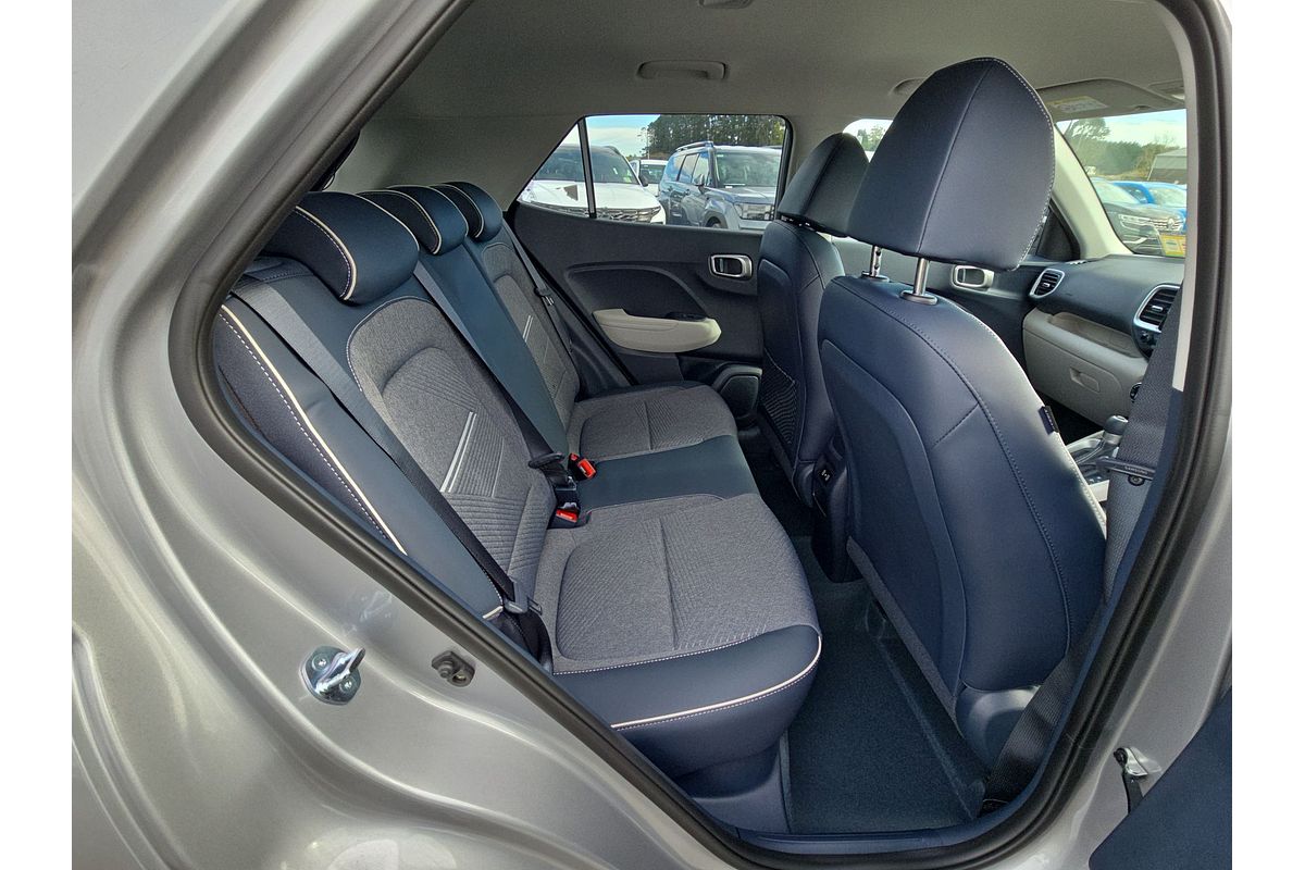 2025 Hyundai Venue Elite QX.V5