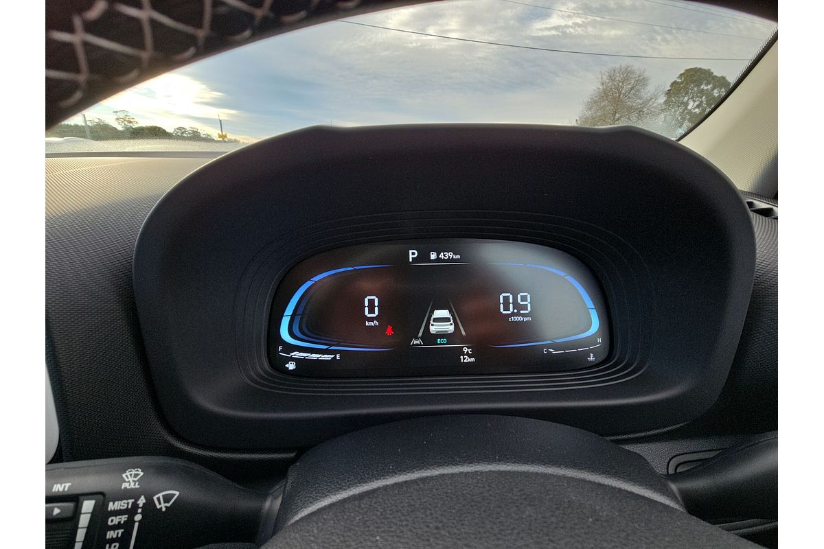 2025 Hyundai Venue Active QX.V5