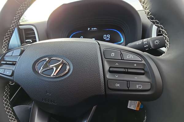 2025 Hyundai Venue Active QX.V5