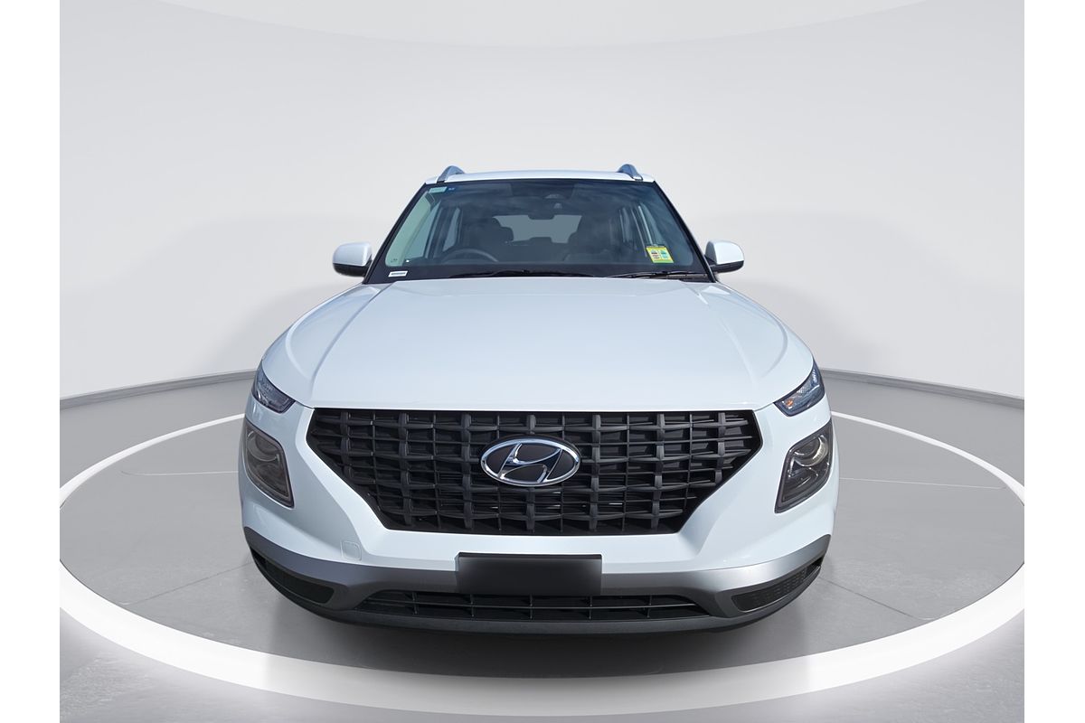 2025 Hyundai Venue  QX.V5