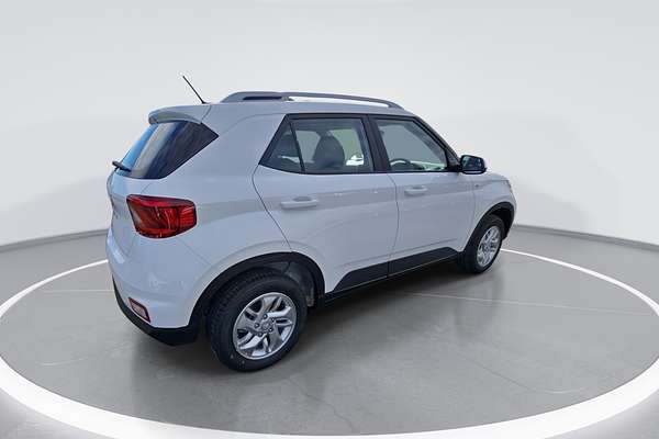 2025 Hyundai Venue  QX.V5