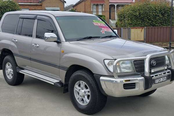 2004 Toyota Landcruiser GXL HDJ100R