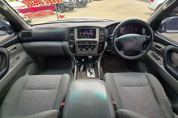 2004 Toyota Landcruiser GXL HDJ100R