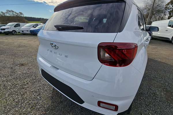 2025 Hyundai Venue Elite QX.V5