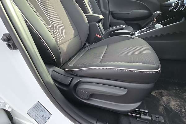2025 Hyundai Venue Elite QX.V5