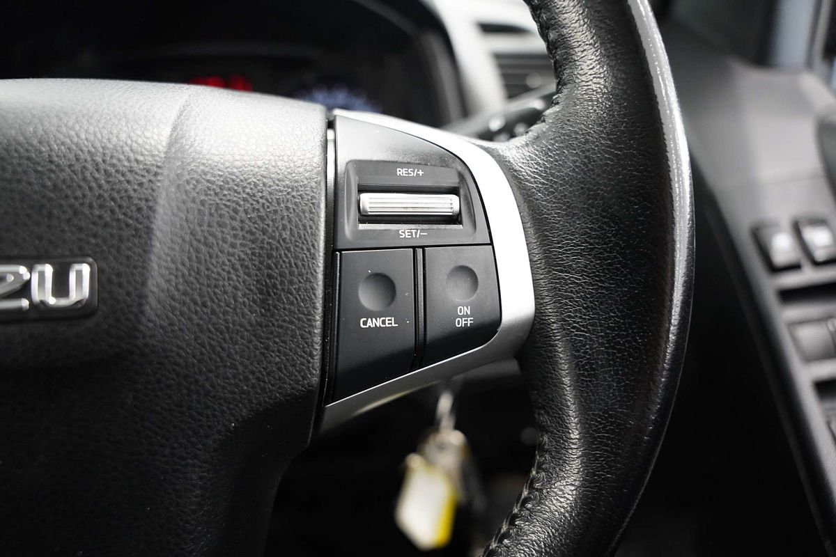 2018 Isuzu D-MAX SX High Ride Rear Wheel Drive